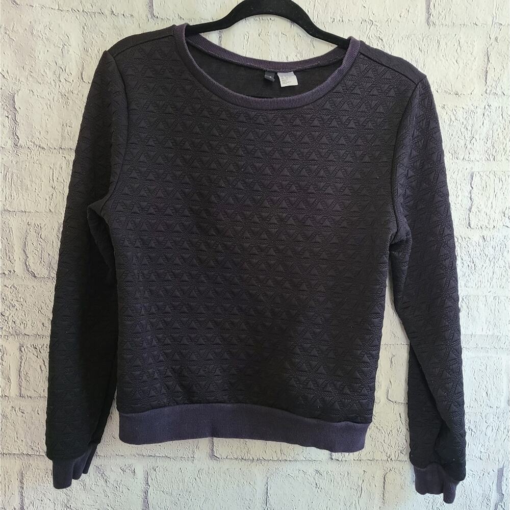 H&M Divided All Black Geometric Patterned Crewneck Sweatshirt Small‎